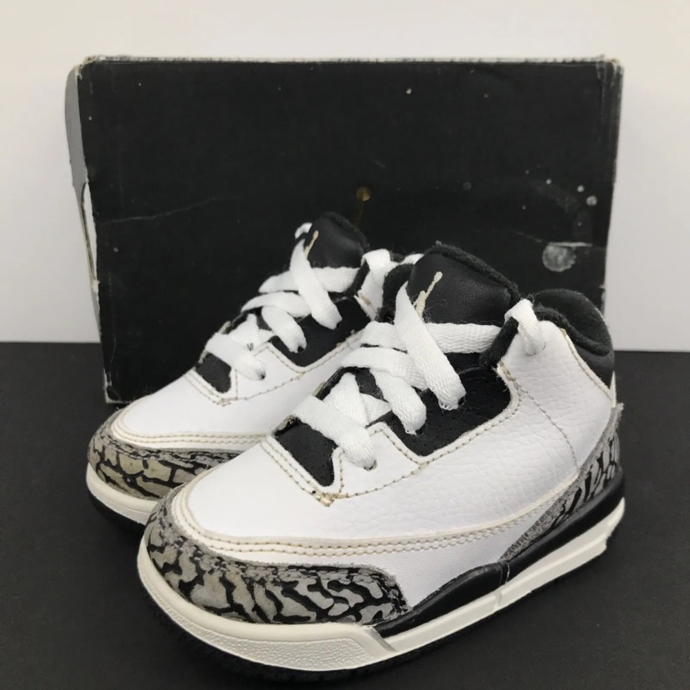 Nike Air Jordan 3 Retro BT ‘Infrared Cement’ 832033-123 (Size 6C)